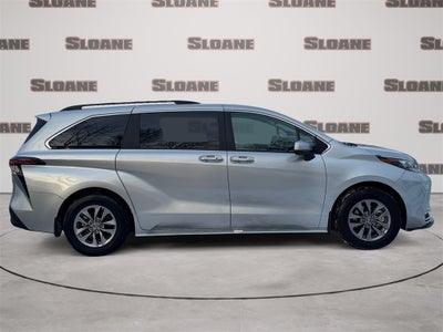 2024 Toyota SIENNA XLE AWD XLE 7 Passenger