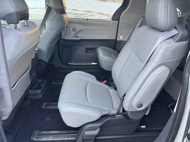 2024 Toyota SIENNA XLE AWD XLE 7 Passenger