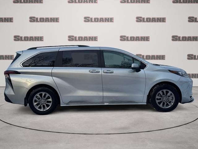 2024 Toyota SIENNA XLE AWD XLE 7 Passenger