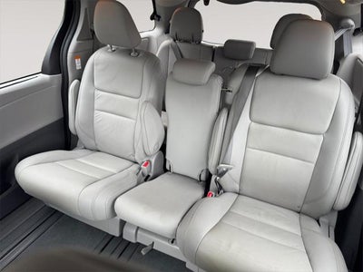 2020 Toyota SIENNA XLE 3.5L XLE