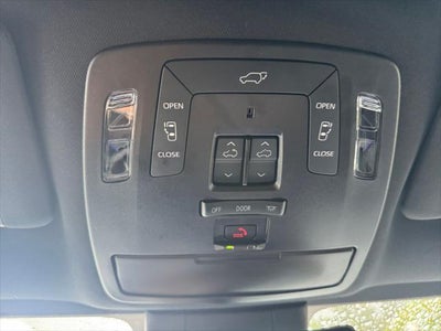 2025 Toyota Sienna Limited 7 Passenger