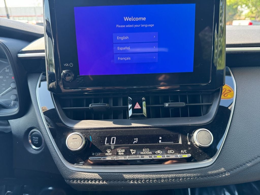 2024 Toyota COROLLA SE