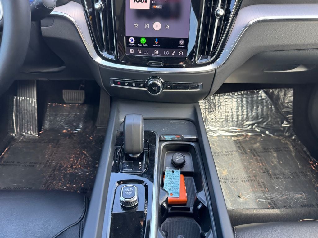 2024 Volvo S60 B5 Core Dark Theme
