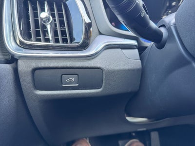 2024 Volvo S60 B5 Core Dark Theme