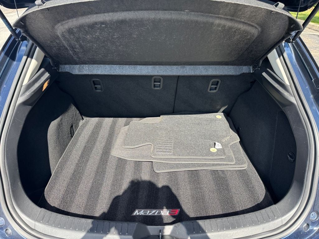 2015 Mazda Mazda3 s Touring Base