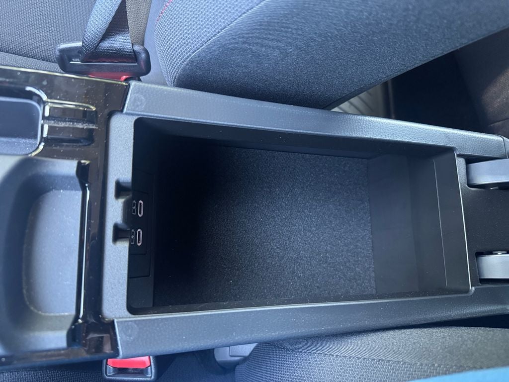2024 Toyota Prius Prime SE