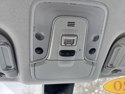 2020 Toyota PRIUS LE