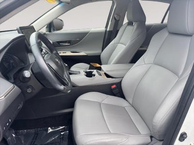 2023 Toyota Venza XLE