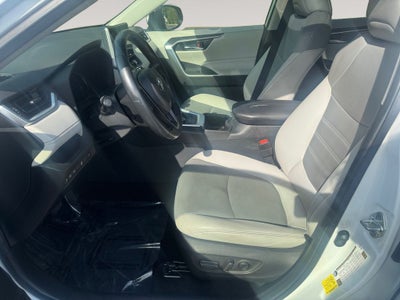 2023 Toyota RAV4 HYBRID XLE Premium