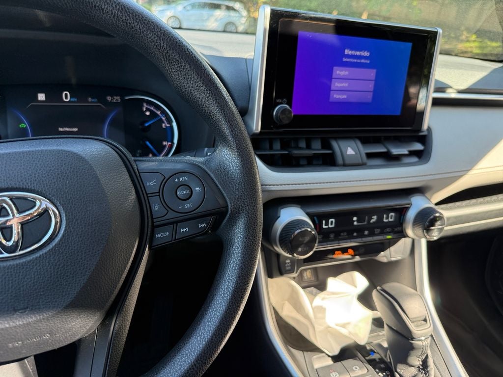 2023 Toyota RAV4 Hybrid XLE