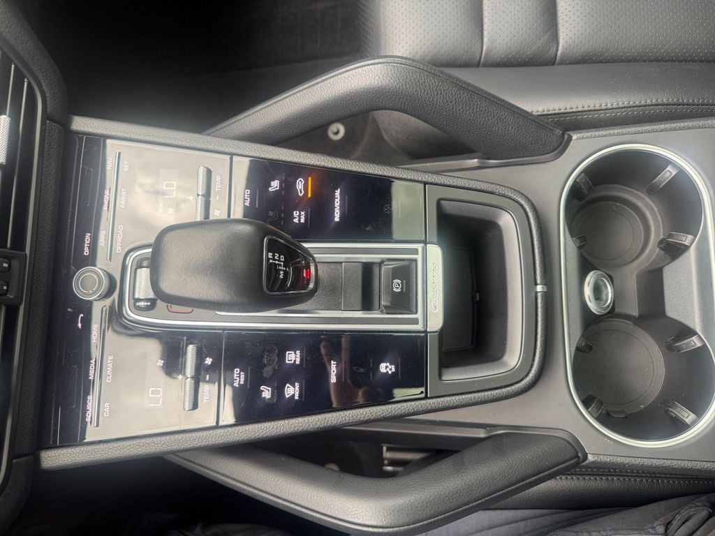 2021 Porsche Cayenne Base
