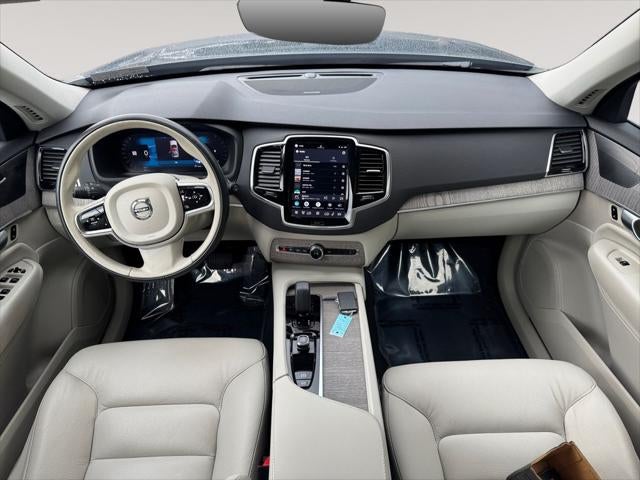 2024 Volvo XC90 B6 Plus Bright Theme 6-Seater