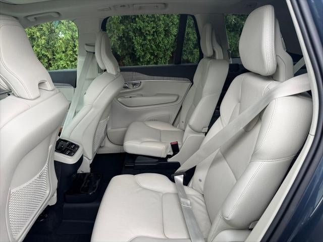 2024 Volvo XC90 B6 Plus Bright Theme 6-Seater