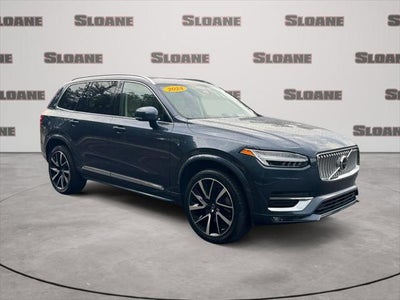2024 Volvo XC90 B6 Plus Bright Theme 6-Seater