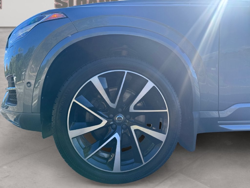2018 Volvo XC90 T6 Momentum
