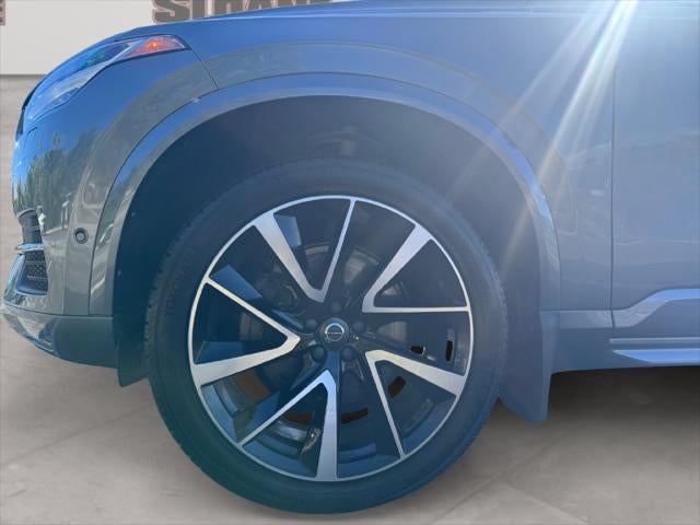 2018 Volvo XC90 T6 Momentum