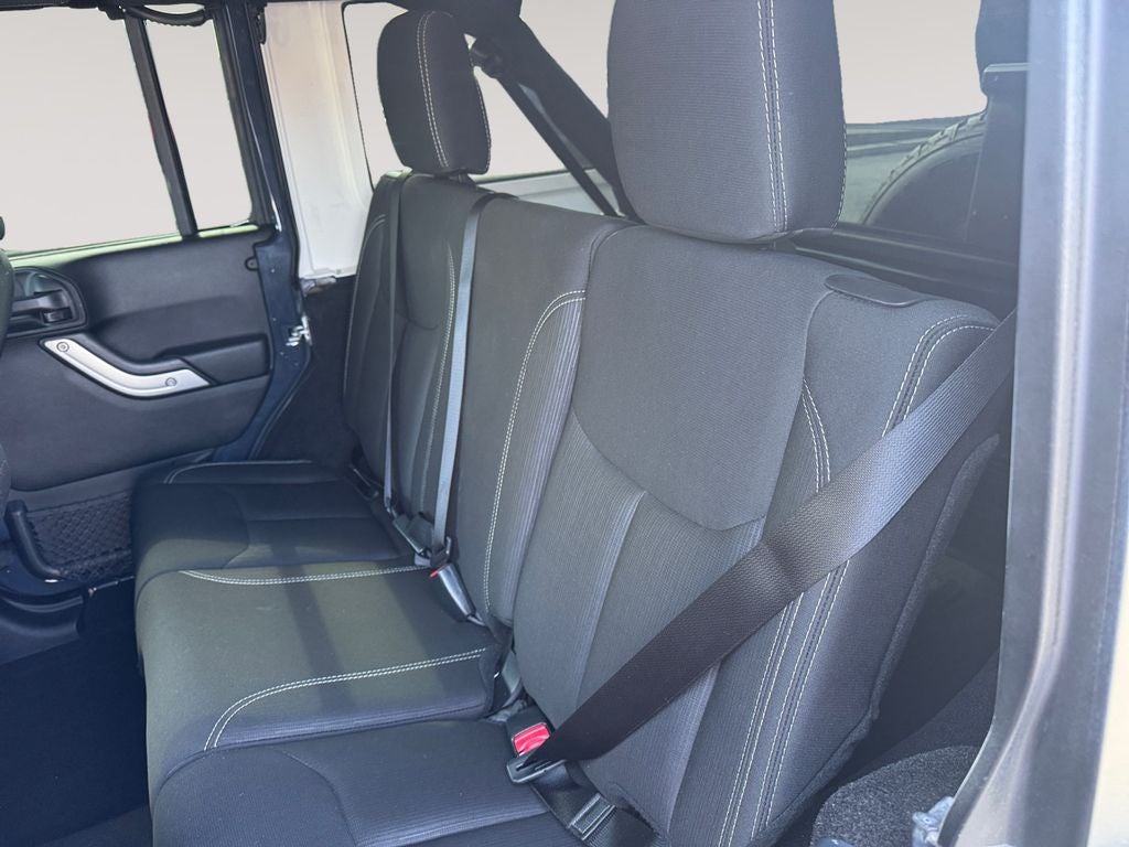 2017 Jeep Wrangler Unlimited Sahara