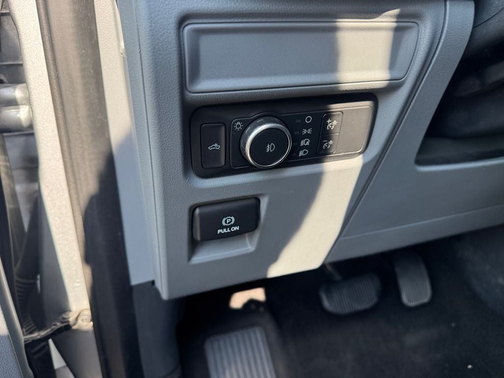 2022 Ford F-150 XLT - Photo 25