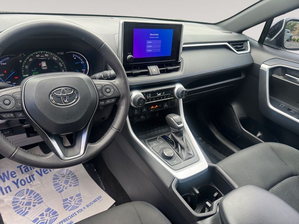 2024 Toyota RAV4 Hybrid SE