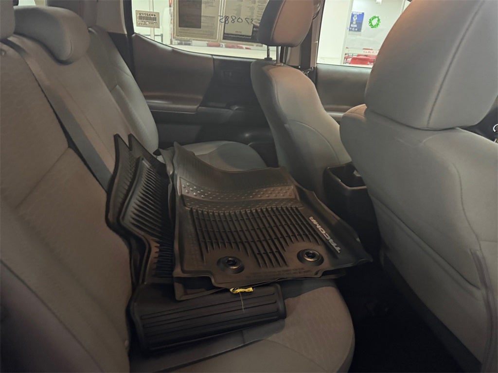 2019 Toyota Tacoma SR V6