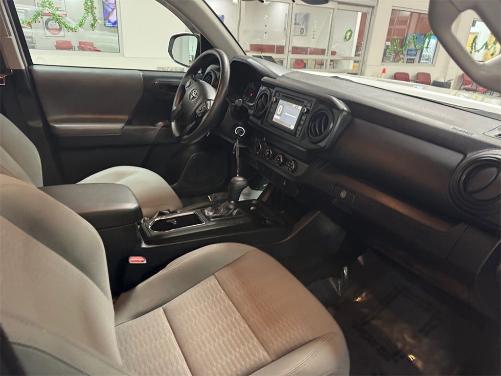 2019 Toyota Tacoma SR V6