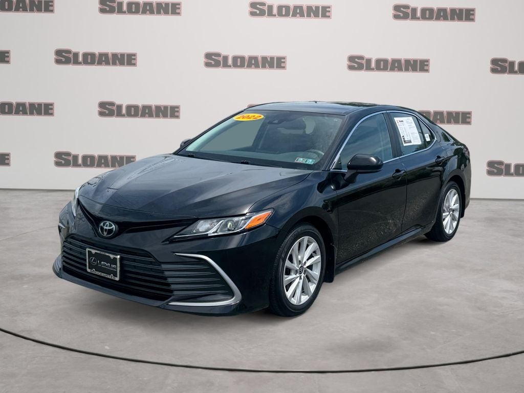 2022 Toyota Camry LE