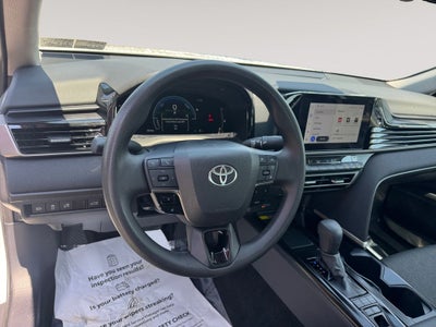 2025 Toyota Camry LE