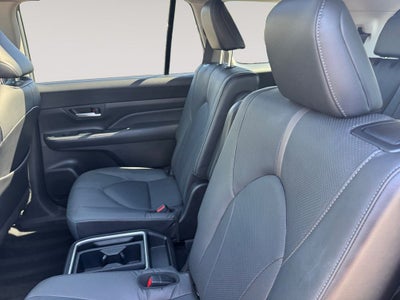 2024 Toyota Grand Highlander Platinum