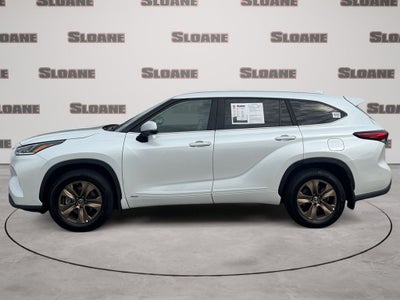 2023 Toyota Highlander Hybrid Bronze Edition