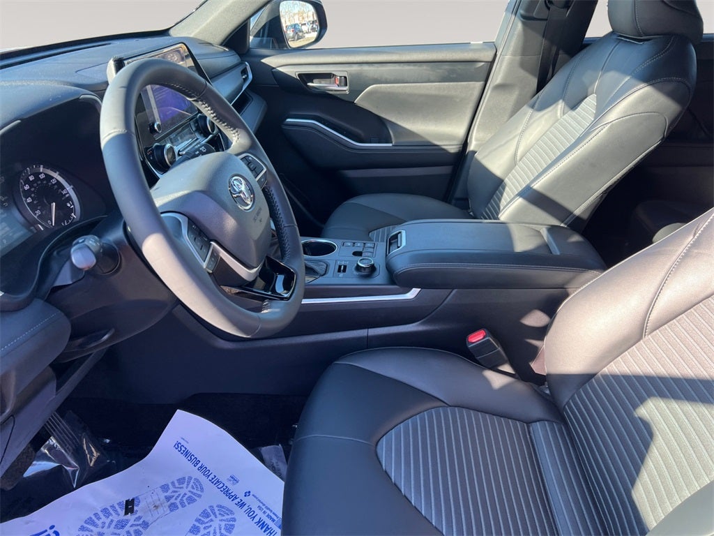 2024 Toyota Highlander XSE