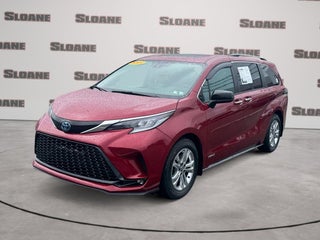 2021 Toyota Sienna XSE 7 Passenger