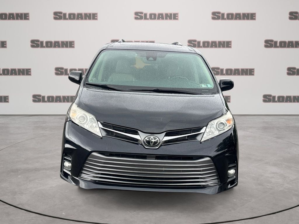 2020 Toyota Sienna XLE 8 Passenger