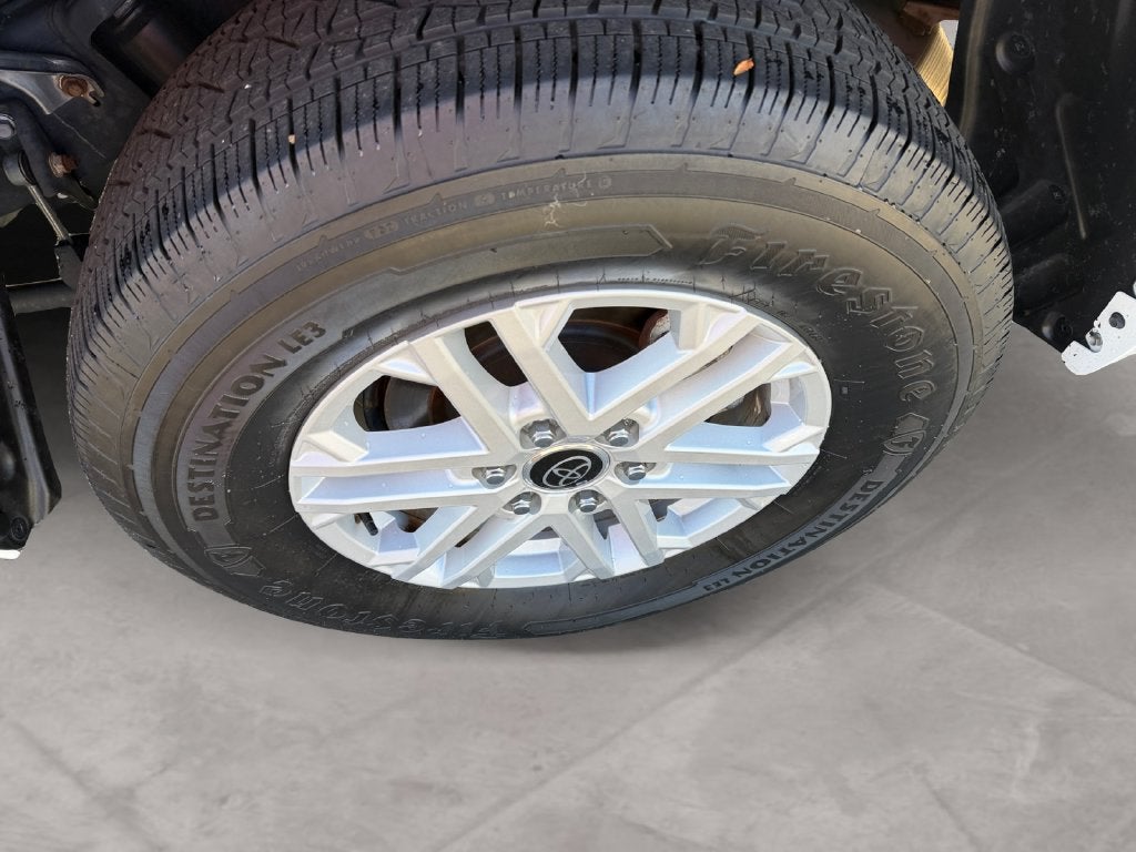 2024 Toyota Tundra SR5