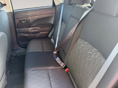 2026 Mitsubishi Outlander Sport 2.0 LE