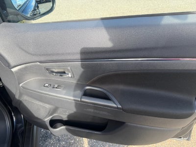 2026 Mitsubishi Outlander Sport 2.0 LE