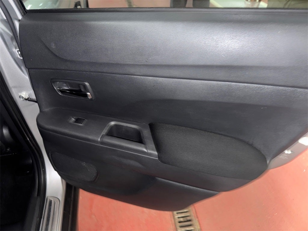 2024 Mitsubishi Outlander Sport 2.0 ES