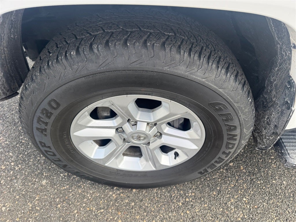 2023 Toyota 4Runner SR5