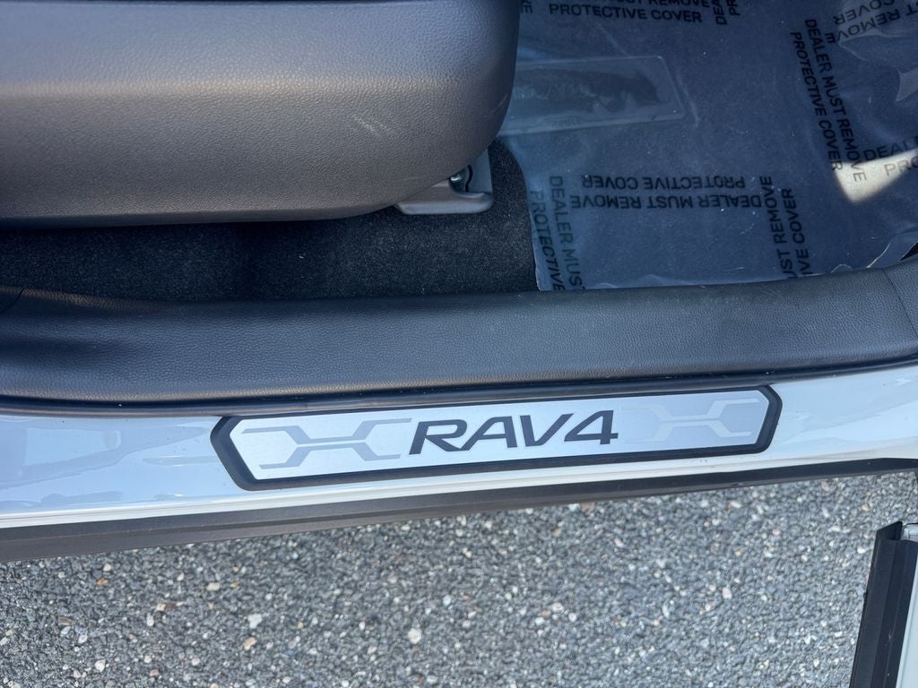 2025 Toyota RAV4 Plug-In Hybrid XSE