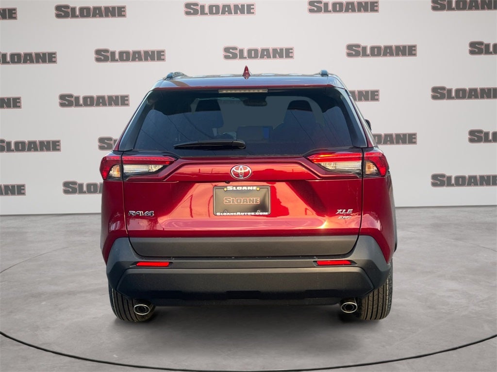 2025 Toyota RAV4 XLE