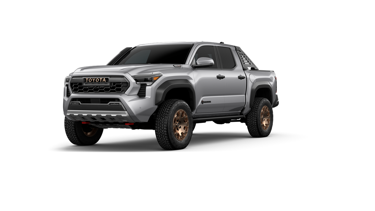 2025 Toyota Tacoma i-FORCE MAX Tacoma Trailhunter