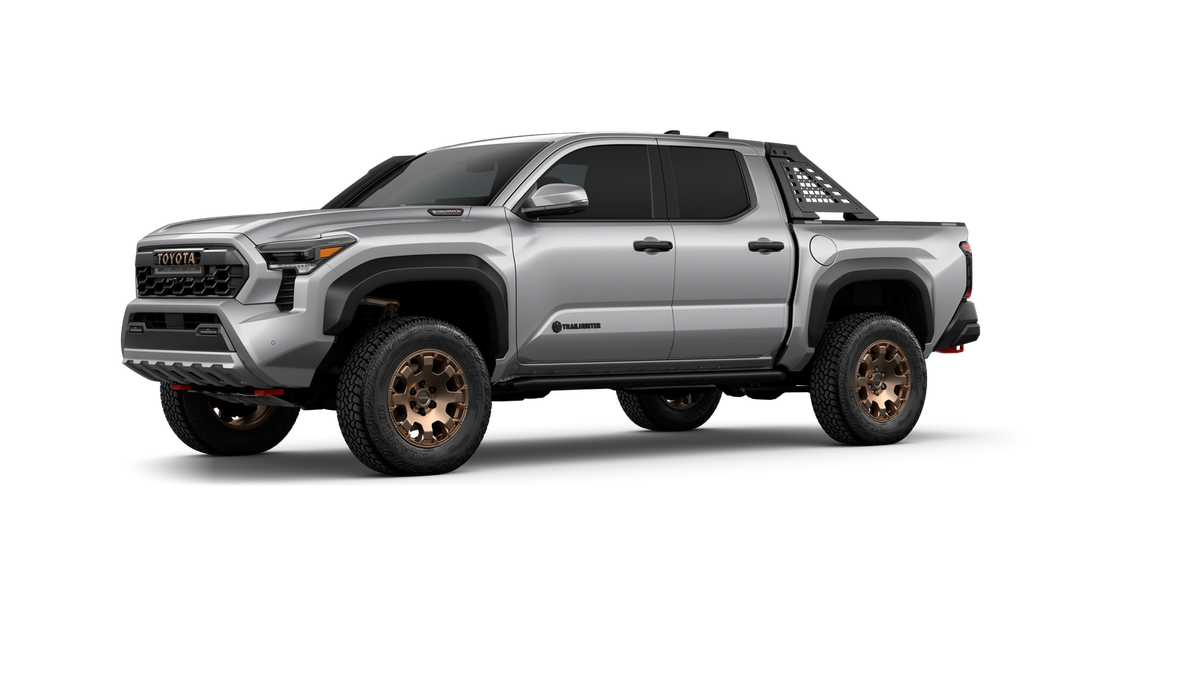 2025 Toyota Tacoma i-FORCE MAX Tacoma Trailhunter