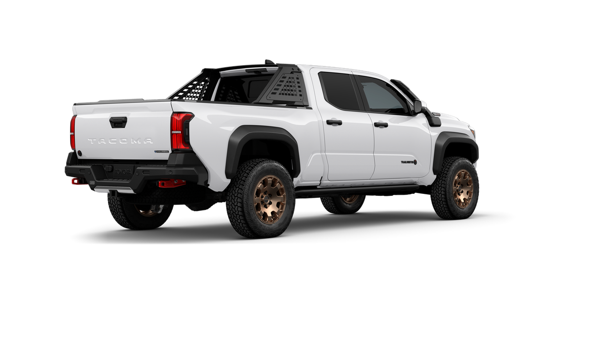 2026 Toyota Tacoma i-FORCE MAX Tacoma Trailhunter