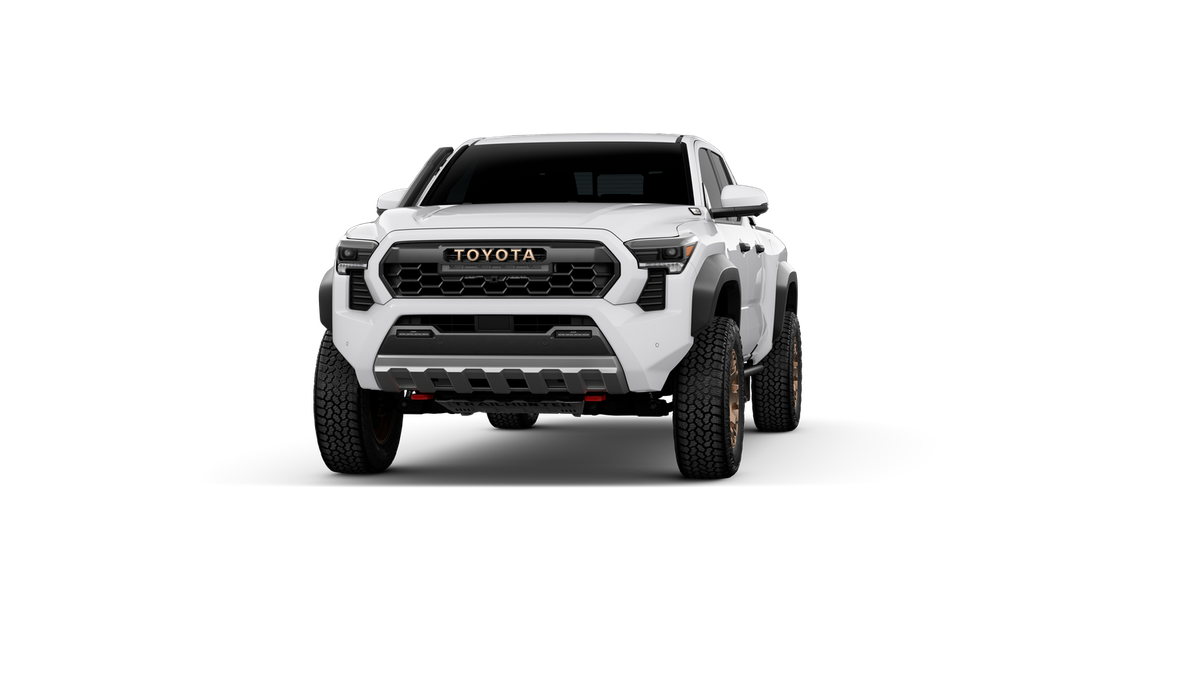 2026 Toyota Tacoma i-FORCE MAX Tacoma Trailhunter