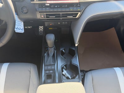 2026 Toyota Camry SE AWD