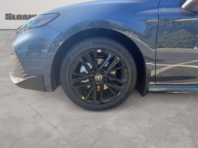 2026 Toyota Camry SE AWD