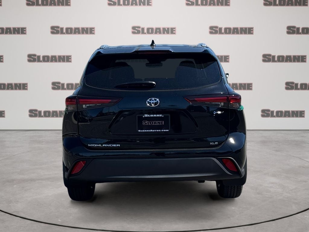 2026 Toyota Highlander Hybrid XLE
