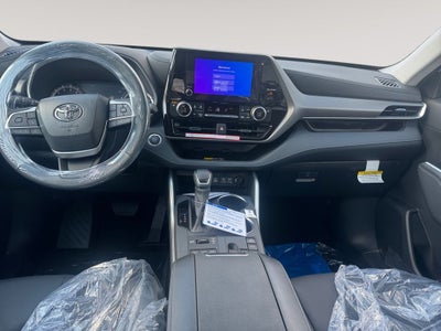 2026 Toyota Highlander XLE