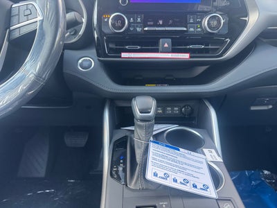 2026 Toyota Highlander XLE