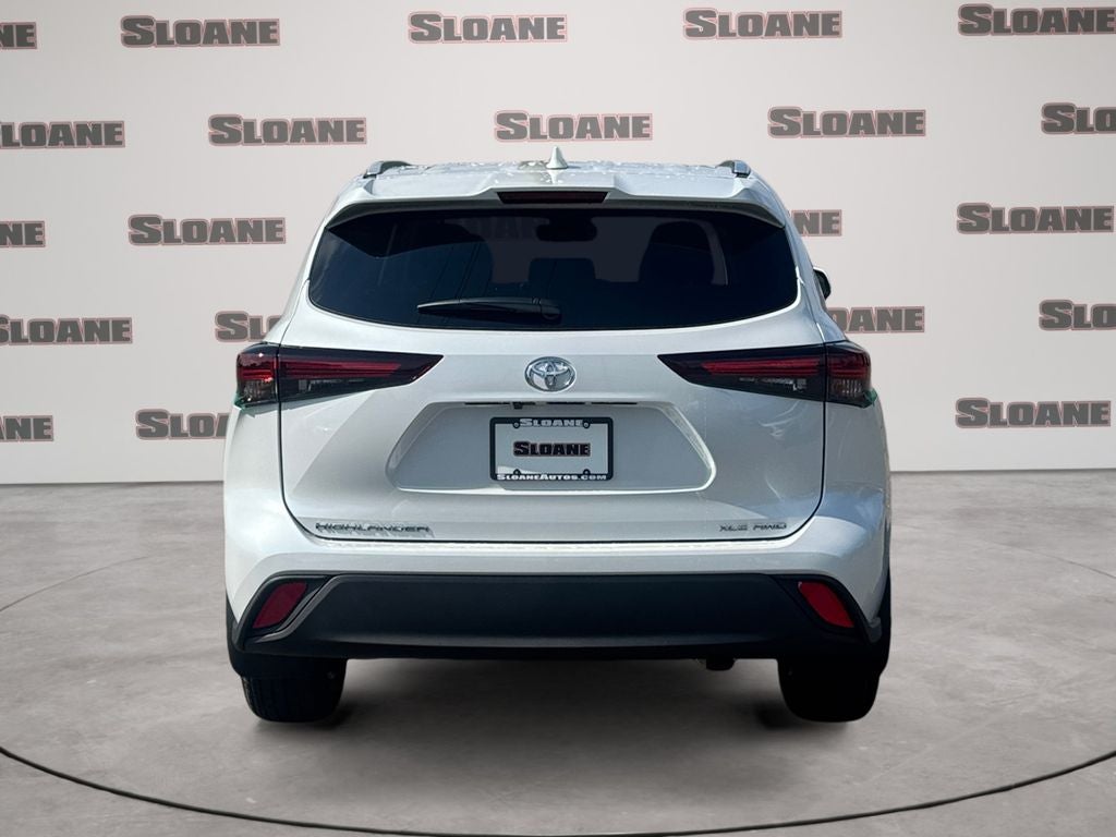 2026 Toyota Highlander XLE