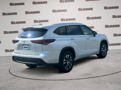 2026 Toyota Highlander XLE